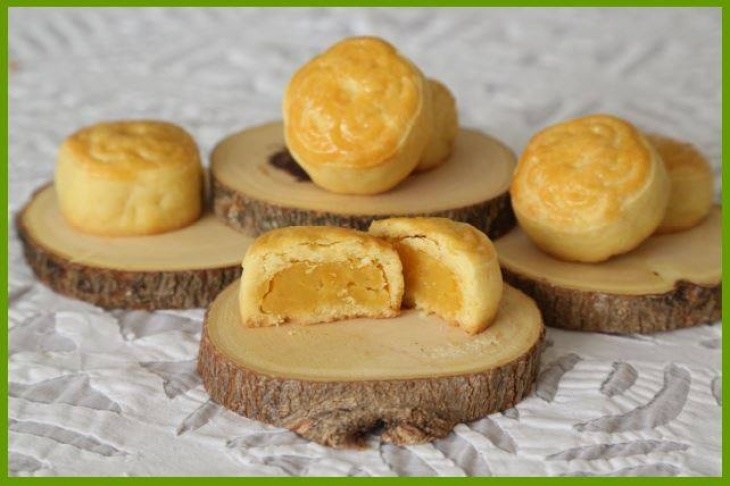 Parent-Child Custard Mooncake Baking Workshop Parent-Child Custard Mooncake Baking Workshop