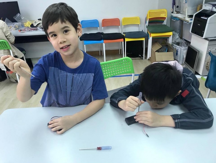 Trial for Blueinno Maker Program (Level 2) Trial for Blueinno Maker Program (Level 2)